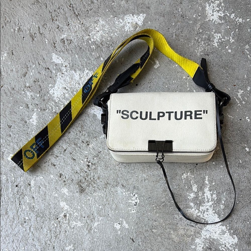 Off-White Virgil Abolh Sculpture canvas